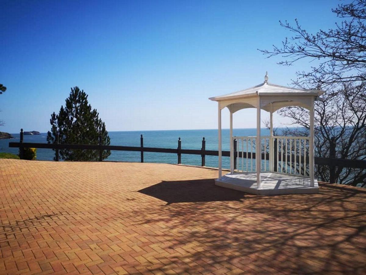 טורקוואי **Sunny And Bright, Thatchers Rock One Bed Beach Front Apartment*** מראה חיצוני תמונה