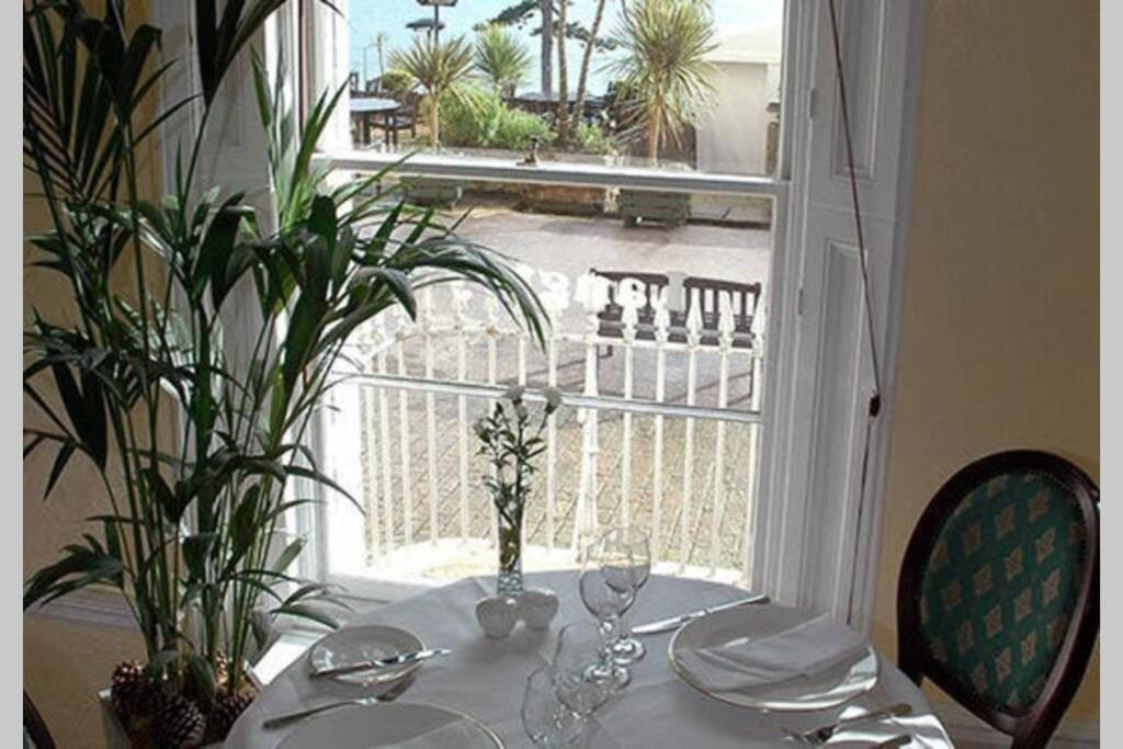 טורקוואי **Sunny And Bright, Thatchers Rock One Bed Beach Front Apartment*** מראה חיצוני תמונה